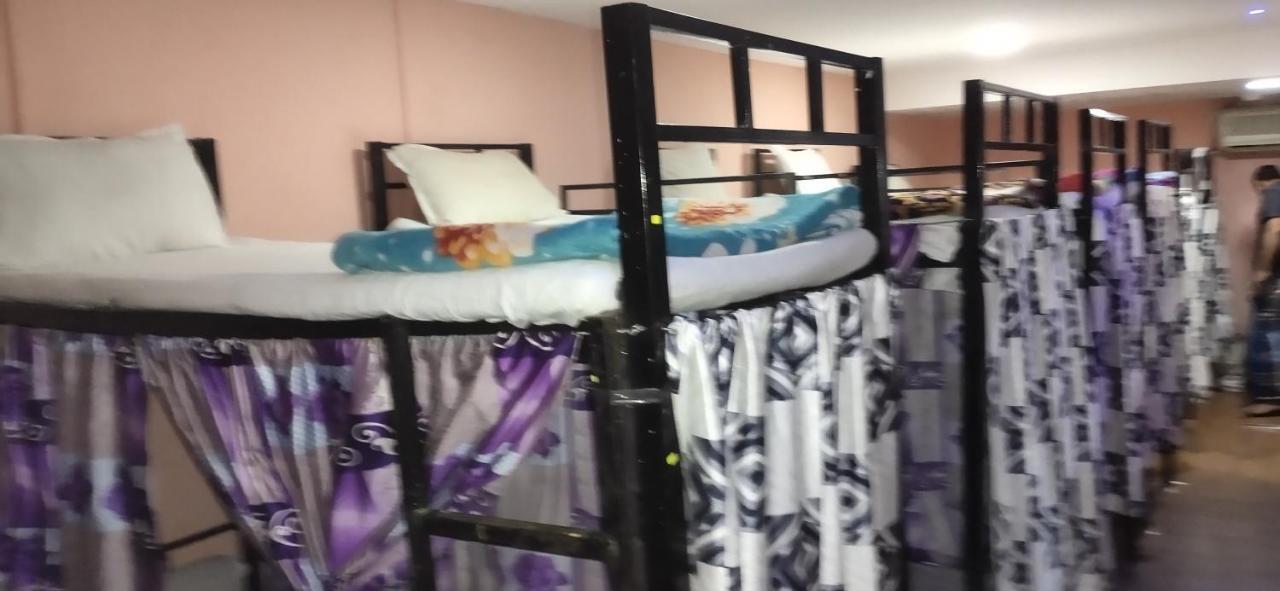 Sakinaka Ac Deluxe Bed and breakfast